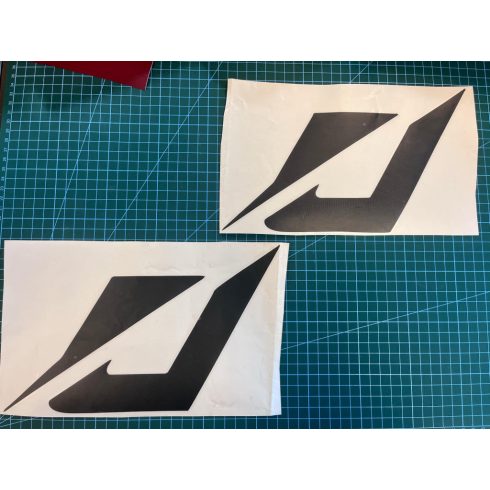 Need for Speed logo autósmatrica (fekete 20cm)